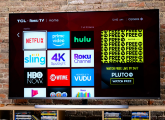 Como ligar a TV Roku TCL sem controle remoto