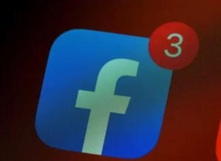 Como você bloqueia alguém de sua página de negócios no Facebook